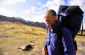 Gregory Deyermenjian, durante de una de sus expediciones en busqua del Paititi. (Foto: Gregory Deyermenjian, 2004)